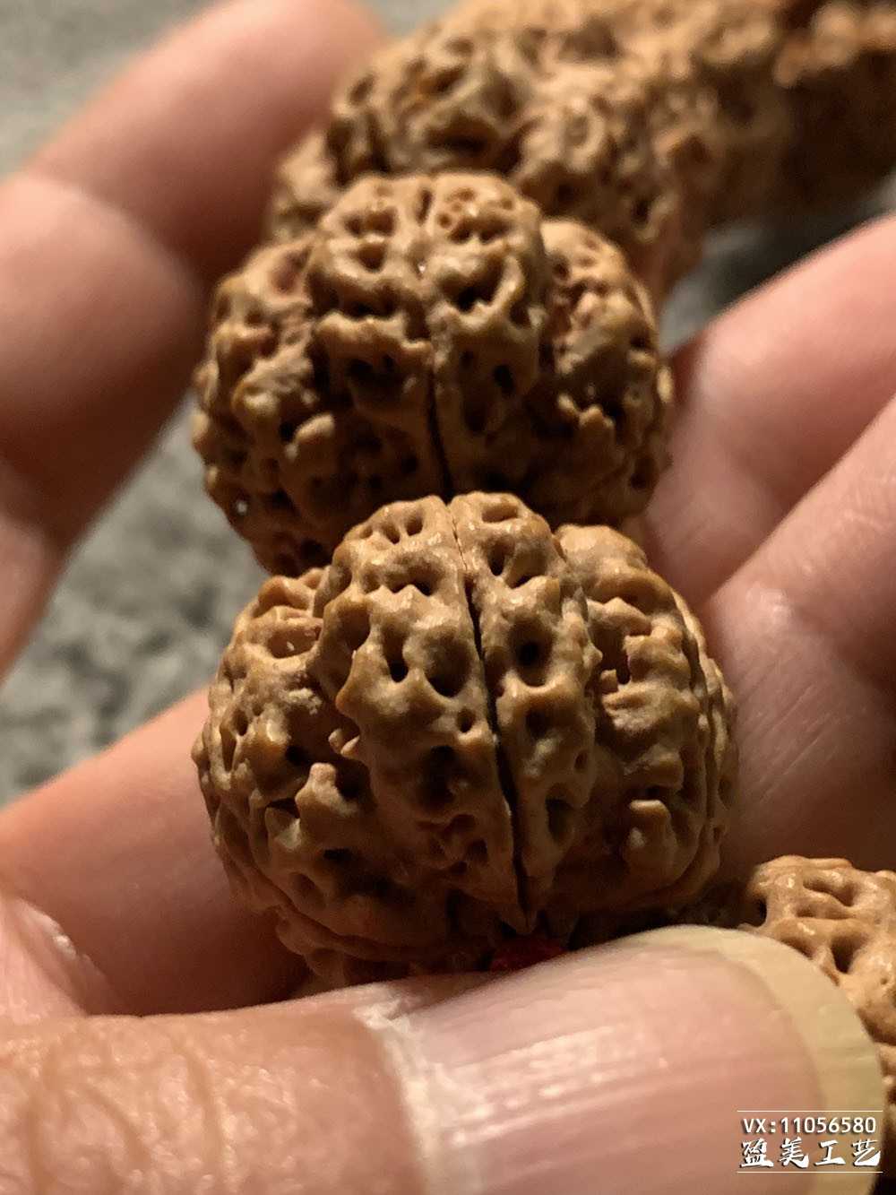 纯正尼泊尔粗筋梅花双龙金刚菩提手串 原籽文玩收藏串