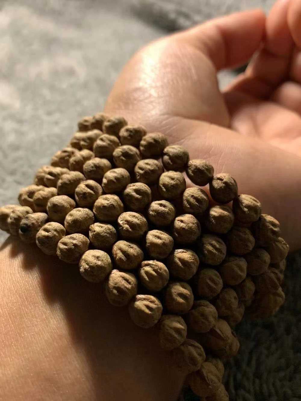 热振红芽百香籽 精工手作原桩金豆鬼脸毕业级长串