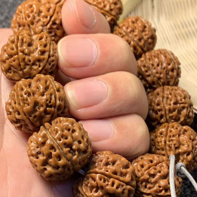 怎么选金刚菩提 金刚菩提盘玩保养教程 新手盘玩小技巧