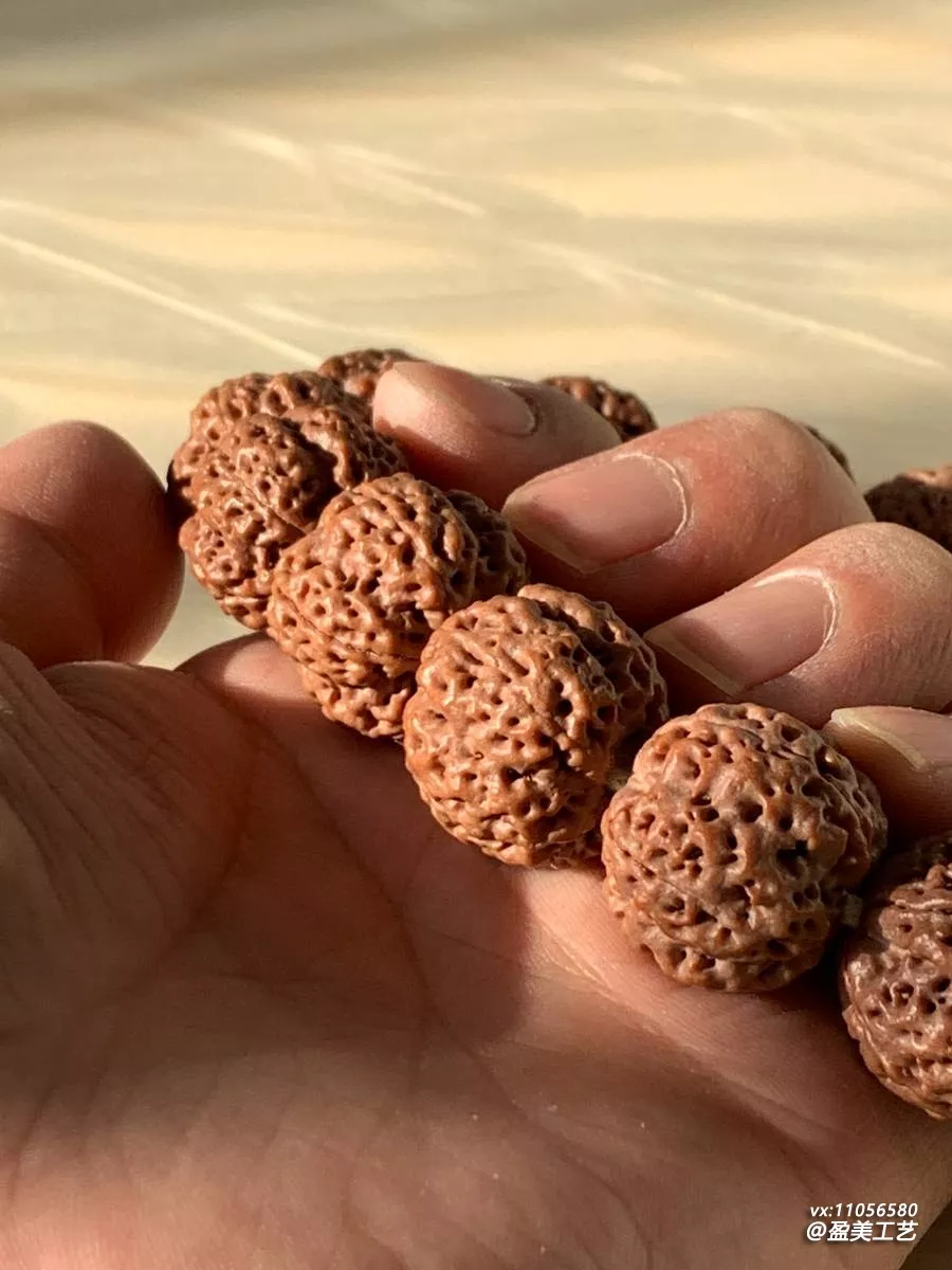 定制金刚和现货有什么区别 哪个更划算