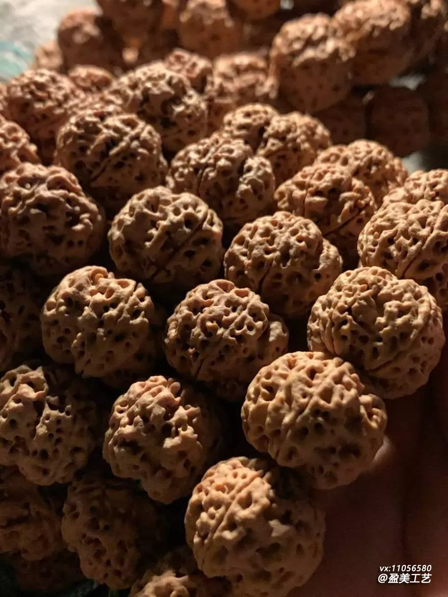 这串金刚是今年的收官之作 挑得特别用心