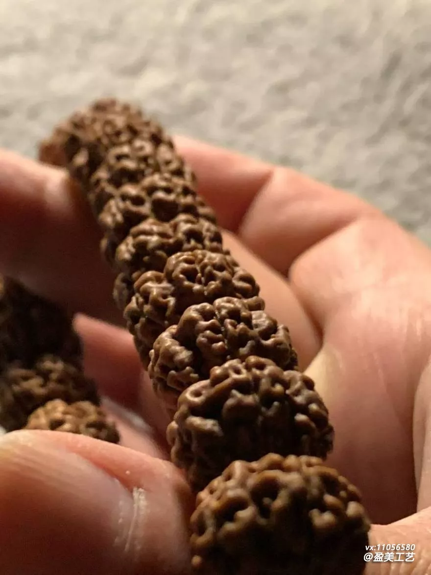 帮网友挑了一串金刚 收到后他发了个朋友圈
