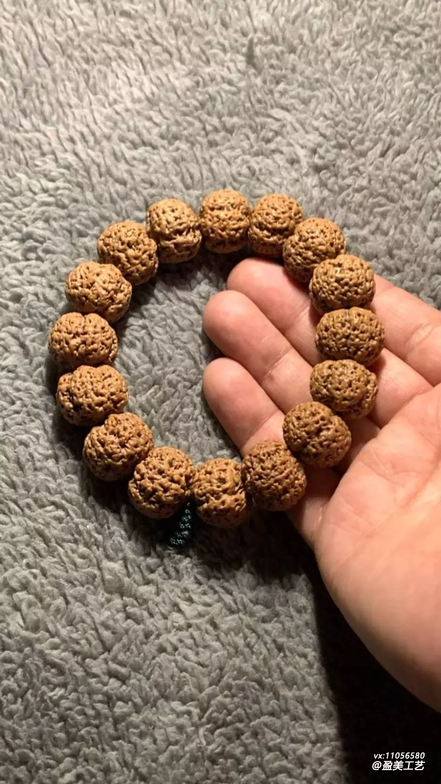 金刚的纹路里藏了很多脏东西 怎么清理干净
